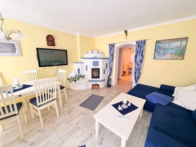 Charmant. Ruhig. Zentral. Ihre feine 3-Zimmer-Wohnung mit Balkon &amp; Kachelofen mitten in Salzburg!