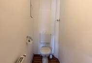 Charmante 2-Zimmer-Altbauwohnung mit Balkon