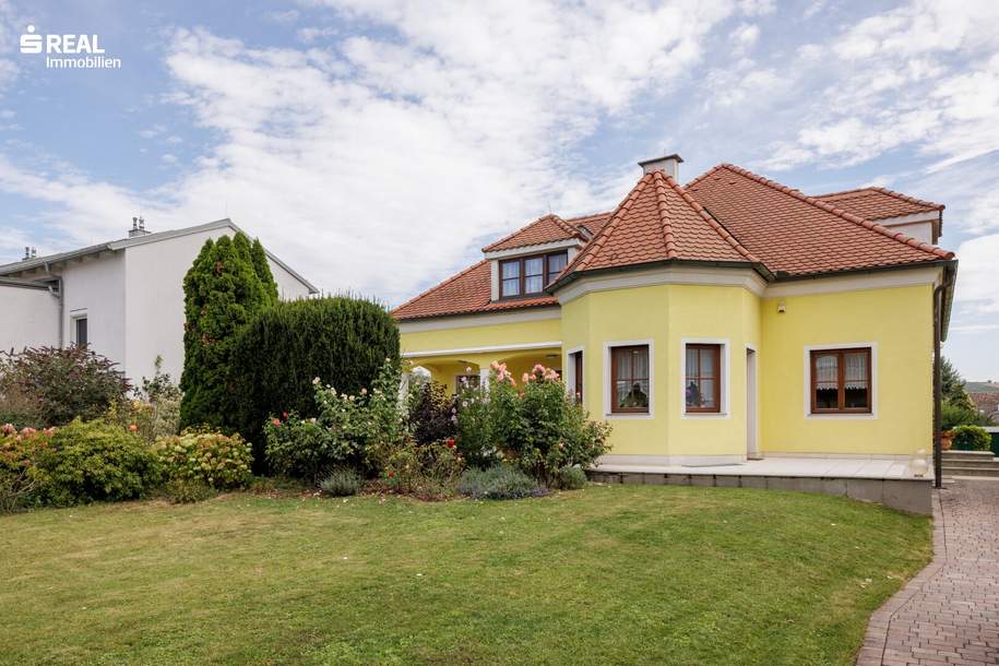 Traumhaus - gepflegte 8 Zimmer-Oase mit großem Garten und Garage!, Haus-kauf, 790.000,€, 2013 Hollabrunn