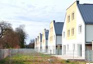 Moderne, große Doppelhaushälfte - hell, energieeffizient, in familiärer Anlage