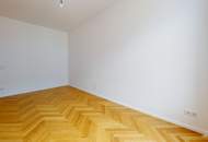 "Urban Oasis" - Rarität | Neubauwohnung in Jahrhundertwendehaus | 2 Balkone