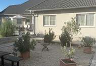 Attraktiver Bungalow mit großem Grundstück!
