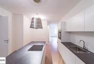 Zweitbezug: 4-Zimmer-Altbauwohnung in Citynähe - Dachgeschoss m. Klimaanlage - ab 1.3. 2026 !