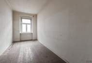 TINY APARTMENT // Balkon möglich // sanierungsbedürftig (Top 19)