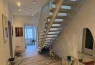 Kreative Villa mit Wintergarten und Nebengebäude