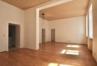 Sonnige Familienwohnung - gesamte Etage!