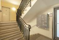 Sollingergasse - Neubaugarconniere mit separater Einbauküche zu verkaufen