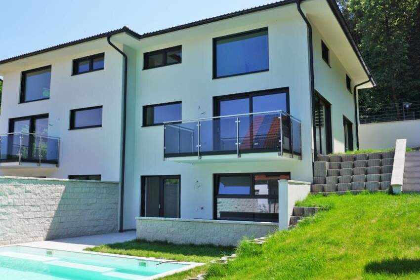 Erstbezug: Schlüsselfertige Doppelhaushälfte mit Pool an der Wiener Stadtgrenze, Haus-kauf, 895.000,€, 2384 Mödling