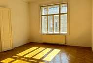 Wunderschöne 2 Zimmeraltbauwohnung