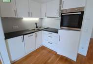 Ruhelage und Grünblick mitten im Zentrum - hochwertige 2-Zimmer-Wohnung in Hofruhelage