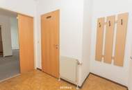 Helle 3-Zimmer-Wohnung mit Loggia und Garagenplatz – Baujahr 1997