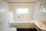 SONNIGE DACHGESCHOSS-MAISONETTE NAHE HANUSCH KRANKENHAUS