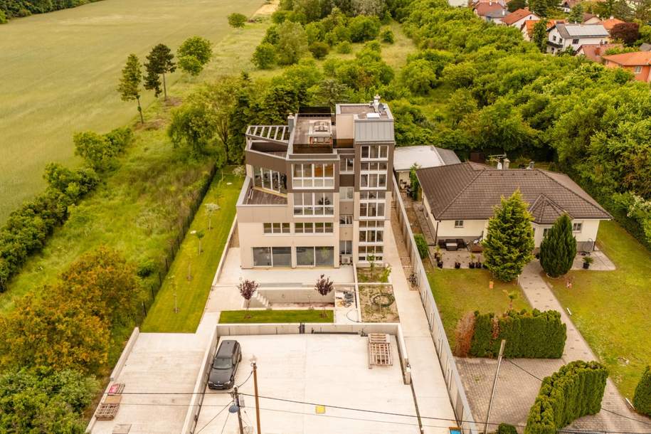 "Für Botschaft, Investoren, Notar- oder Ärztezentrum Firma mit Wohnung", Gewerbeobjekt-kauf, 4.500.000,€, 1220 Wien 22., Donaustadt