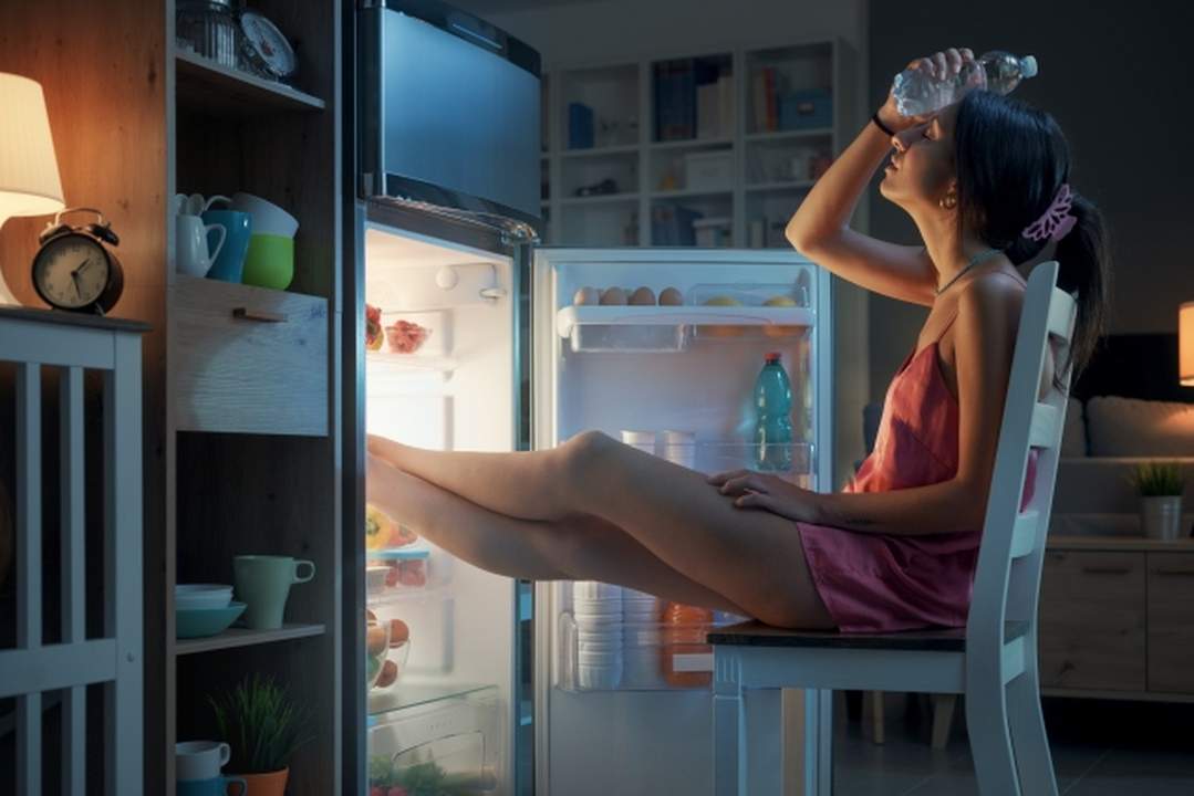 Cooler Erstbezug, voll möbliert: Top-Wohnqualität in U1 Nähe