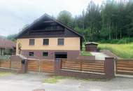 Großes Familienhaus auf dem Land mit Rundum-Grünblick!