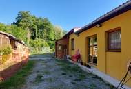Idyllisches Landhaus mit Stallungen und eigenem Bachlauf