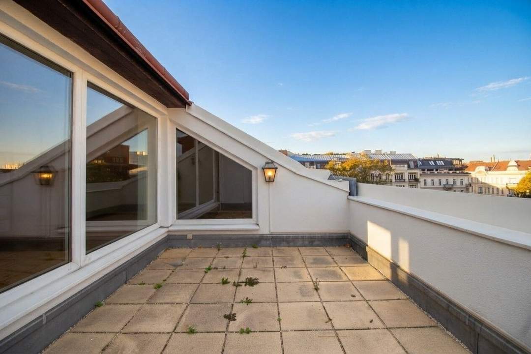 TOP Dachterrassenwohnung mit tollem Ausblick in bester Wohngegend!