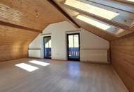 Charmantes Zweifamilienhaus in Alleinlage