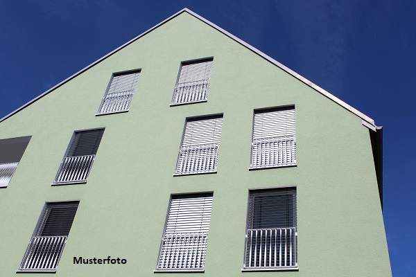 Neuwertig ausgebautes Mehrfamilienhaus mit 5 Wohnungen