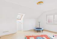 Einzugsbereites Haus mit großer Garage und großzügigem Grundstück