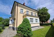 ***OPEN HOUSE Freitag 06. Juni 2025 13-16 Uhr*** Stilvolle Stadtvilla mit Potenzial – klassische Architektur trifft zentrale Lage