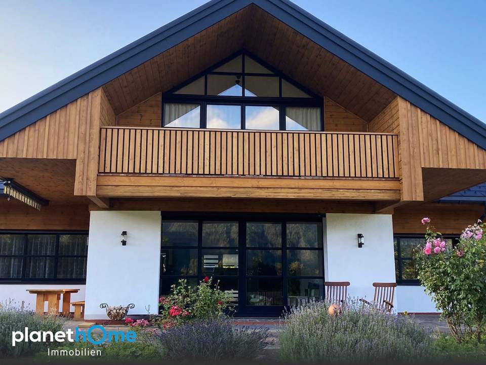 Architekten-Unikat mit unverbaubarer Panoramaaussicht!