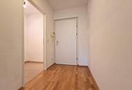 Breitenfelder Gasse: 4-Zimmer Wohnung mit Loggia in toller Lage - 4.OG