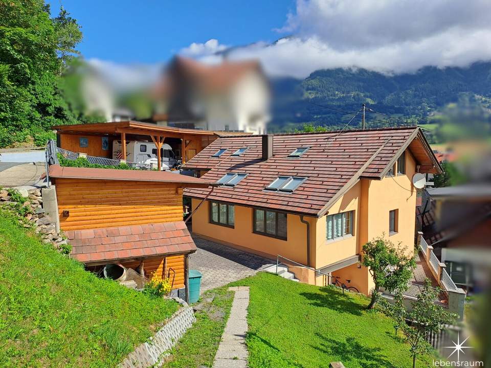 Gemütliches Eigenheim mit großem Carport. Wintergarten inklusive tollem Ausblick.