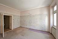 Viel Raum zum kleinen Preis! Attraktive, jedoch renovierungsbedürftige 4-Zimmer-Wohnung!