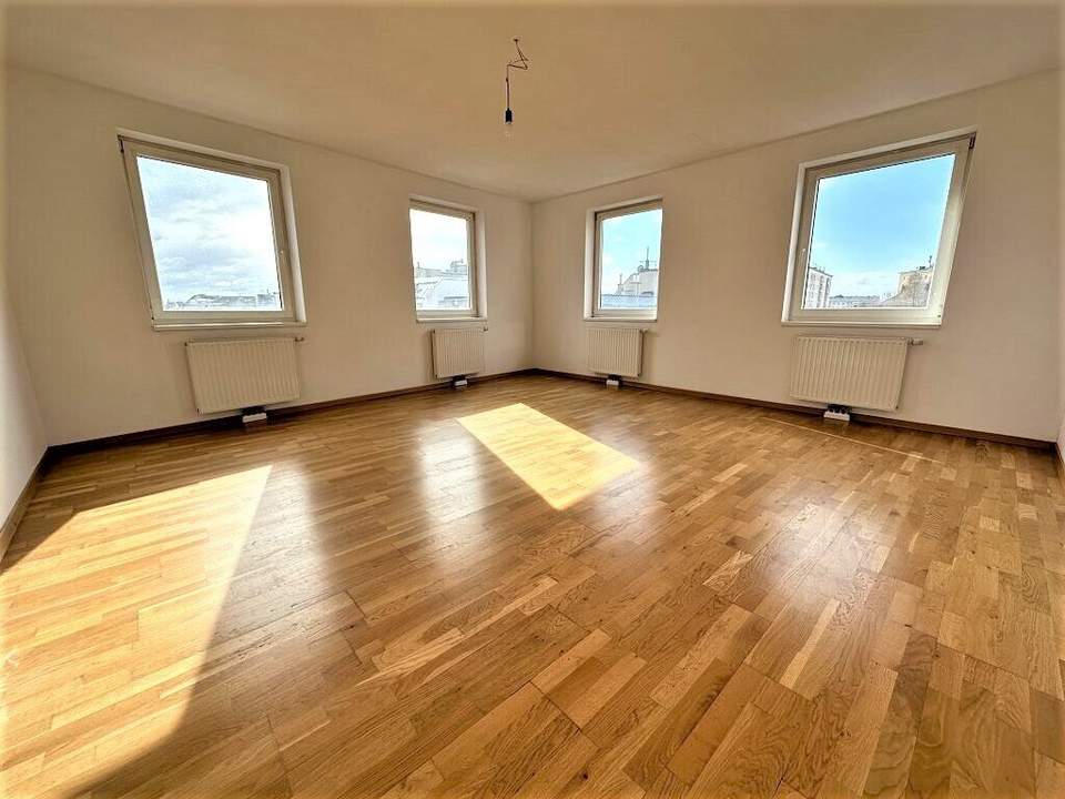 FAMILIENHIT, HOLBEINGASSE, 82 m2 Neubau, 3 Zimmer, Küche, Wannenbad, Parketten, 5. Liftstock, WG-geeignet