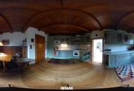 Einfamilienhaus mit großzügigem Platzangebot auf Gartengrundstück mit Schwimmteich
