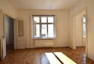 Westseitiger 2-Zimmer-Altbau im 3. Stock! Balkonoption!