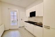 Repräsentativer Erstbezug! Bürofläche am Hauptplatz | 4 lichtdurchflutete Zimmer | Terrasse im Innenhof | Klimaanlage