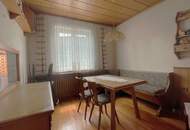 6-Zimmer-Haus in Wöllersdorf mit Balkon, Garage und Garten