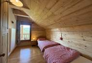 *** Einzigartiges 160 m² Naturstammhaus mit Veranda und Balkon am Alpl – Ruhe, Panoramablick und Ferienvermietungspotenzial ***