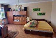 Einfamilienhaus in Eichberg: 4 Zimmer, Garten, Balkon &amp; 2 Garagen!