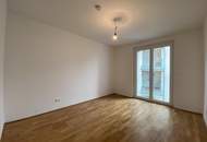 Traumwohnung mit super-großem, überdachten SÜD-Balkon!