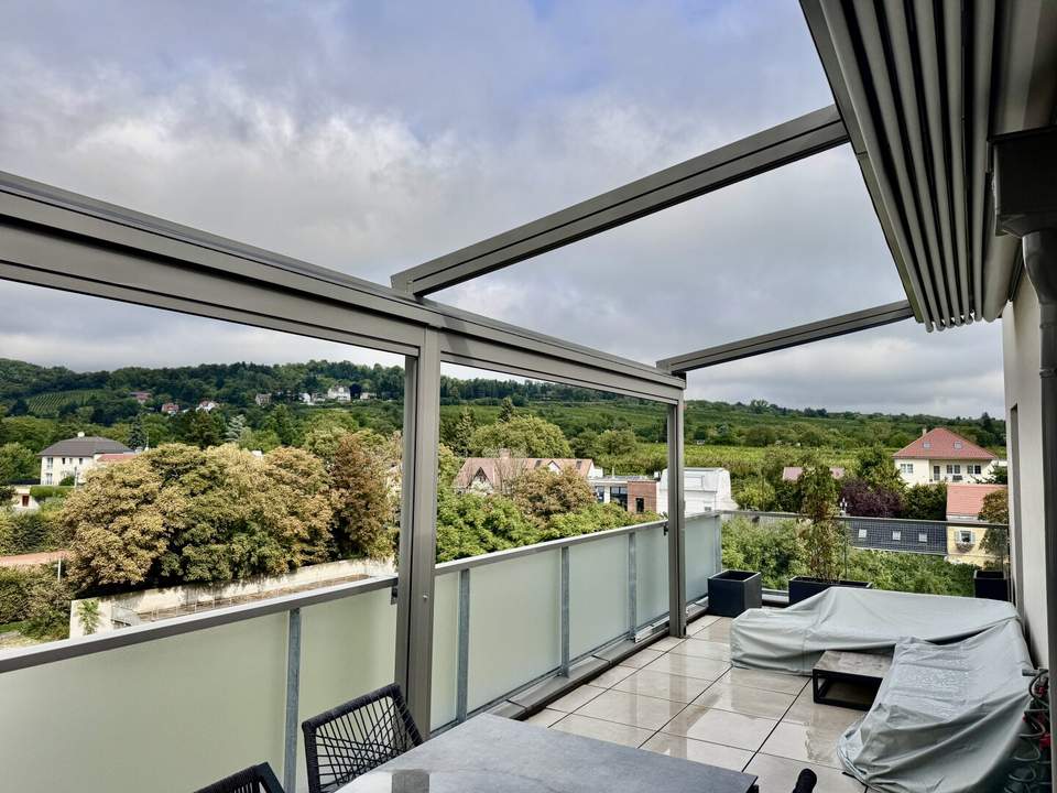 MODERNE DACHTERRASSENWOHNUNG MIT BLICK AUF DEN BISAMBERG