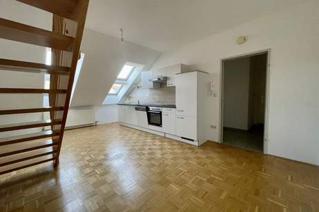 - 3-Zimmer-DG-Maisonettewohnung für €915 inklusive BK und Heizung - und Schlossbergblick, Wohnung-miete, 914,50,€, 8020 Graz(Stadt)