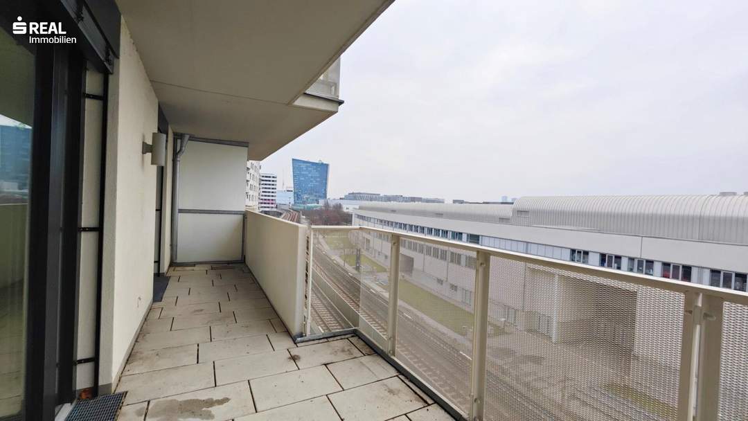 TOP gelegene 2 ZIMMER WOHNUNG MIT LOGGIA am grünen Prater