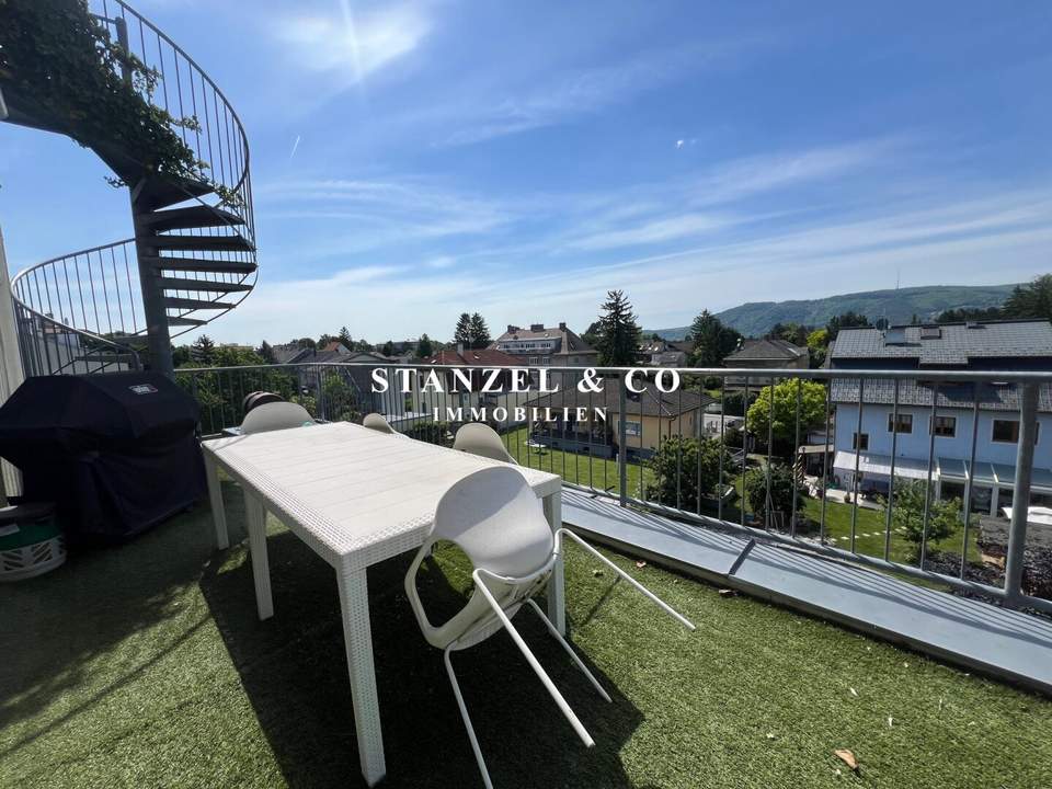 DACHGESCHOSS MIT HERRLICHEN TERRASSEN & FERNBLICK