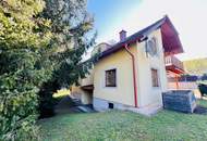 Schönes Einfamilienhaus mit großzügigem Grundstück und Nebengebäude