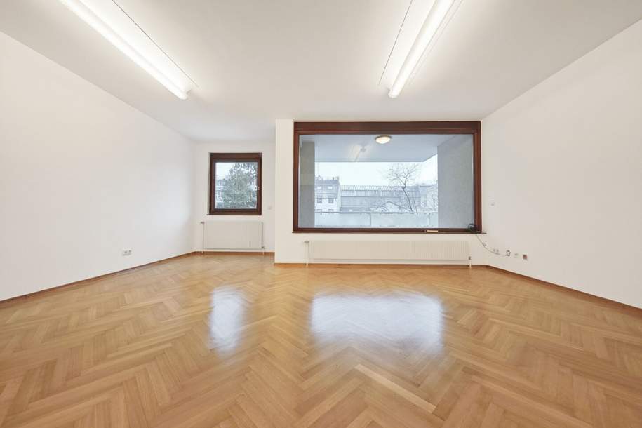 117m² Büro mit 4 - 5 Zimmern und Balkon | barrierefrei | alle Räume zentral begehbar, Gewerbeobjekt-miete, 2.175,00,€, 1190 Wien 19., Döbling
