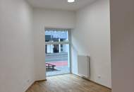 Topsaniertes Büro mit Vorgarten und Garage