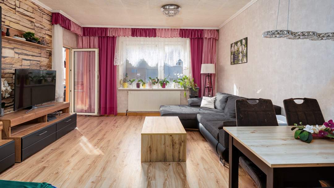 Neuer Preis! Feine Wohnung in ruhiger Lage!