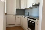 MODERNE DG WOHNUNG perfekte öffentliche Anbindung