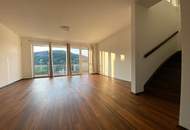 Dachterassentraum mit traumhaften Panoramablick und Eigengarten