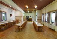 Bürgerwohnhaus mit 2.064 m² Grund in Zentrumslage und Gastronomie im gesamten Erdgeschoss sowie 250 m² Wohnfläche im Obergeschoss