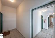 *** Nähe Stadtzentrum Wiener Neustadt: attraktive Zinshaus-Liegenschaft mit Büro- und Wohnnutzung & Gargenplätzen ***