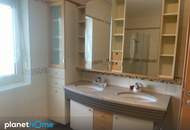 Doppelhaushälfte (Bild rechte Seite) mit Garten zu mieten